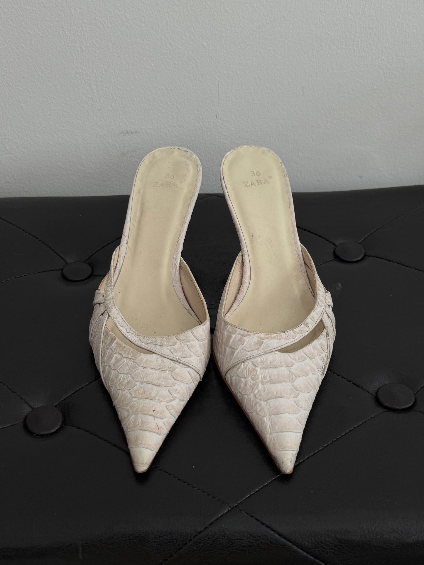 Zara Croc-Embossed White Leather Block Heel Mules — Y2K